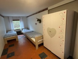 Trollhaus &raquo; Ferienwohnung Untertroll &raquo; Zimmer 4 Tilytroll